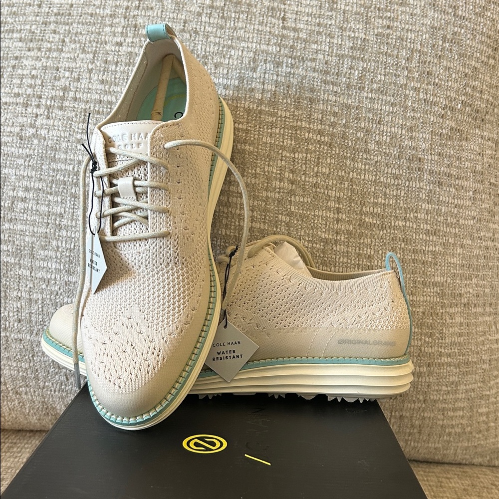Cole Haan ZeroGrand Stitchlite Wingtip Oxford Golf shoe-Women 9-beige/teal-NWT